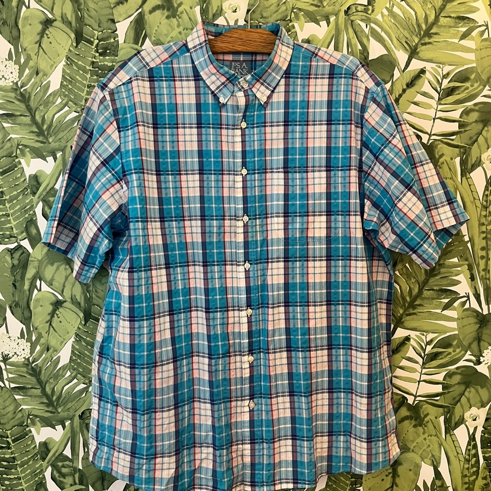 Men’s XL blue plaid Button Down Joseph A. Banks southern style shirt